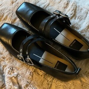 Dolce Vita Black Square-Toe Leather Flats with Buckle Size 7-Never Worn